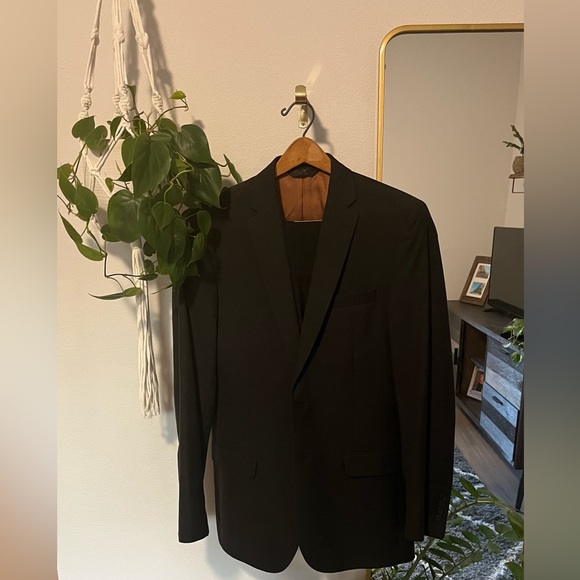 Joseph A Bank Suit - Picture 2 of 4